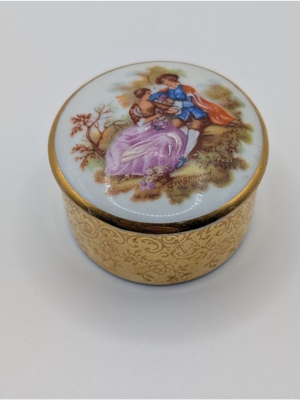 Vintage French Limoges Fine Porcelain Trinket Box Rococo "Courting Couple"